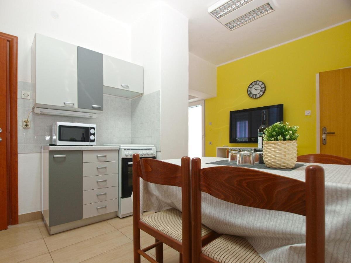 Apartments Biskupije 810 Medulin Luaran gambar
