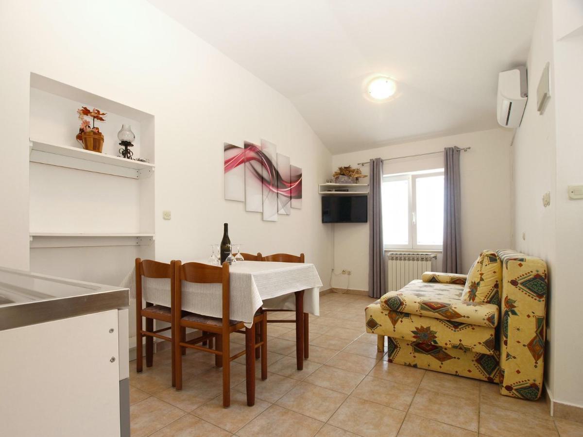 Apartments Biskupije 810 Medulin Luaran gambar