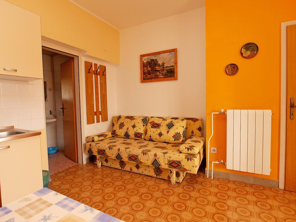 Apartments Biskupije 810 Medulin Luaran gambar