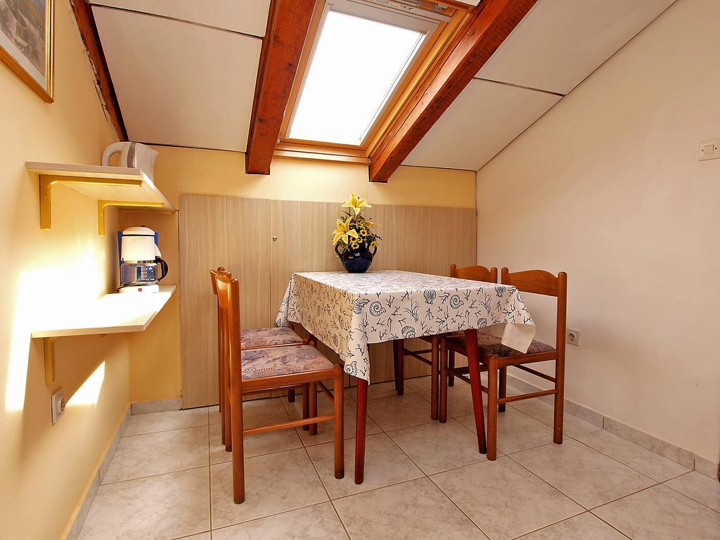 Apartments Biskupije 810 Medulin Luaran gambar